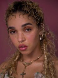 Фото №1 Fka Twigs